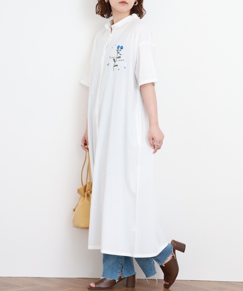 Emago(イマゴ)の「EMAGO 鳥とお花刺繍ワンピース(シャツワンピース・レディース・ホワイト・FREE)」の6枚目の写真