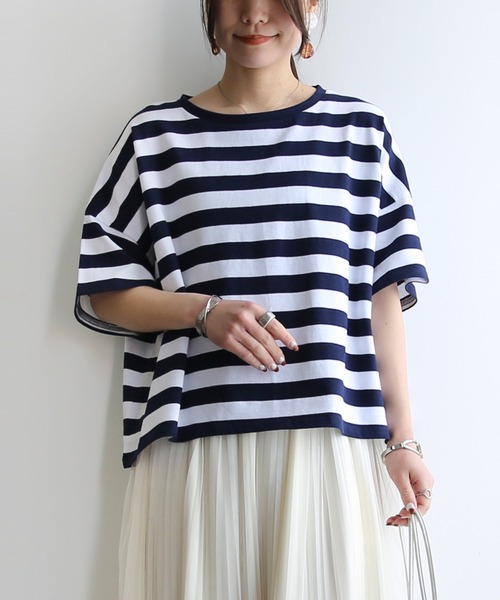 and it_（アンドイット）の「ボーダーワイドTシャツ（Tシャツ/カットソー・レディース・ネイビー×ホワイト/ブラック×ホワイト・M）」の7枚目の写真