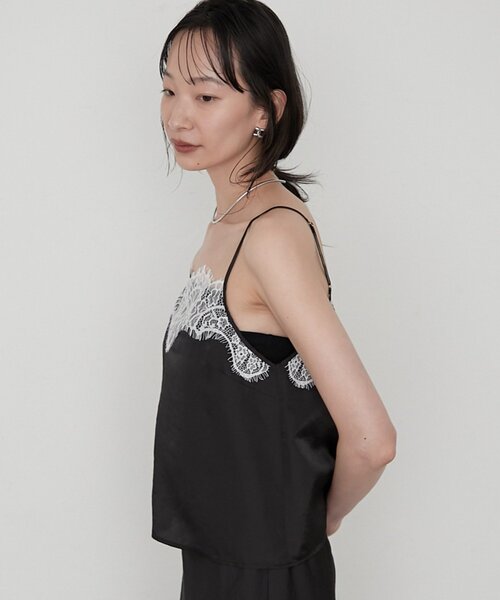 LOUNGEDRESS（ラウンジドレス）の「《セットアップ可/着映え》ショートレースキャミ（シャツ/ブラウス・レディース・ピンク/ブラック/ベージュ・FREE）」の16枚目の写真