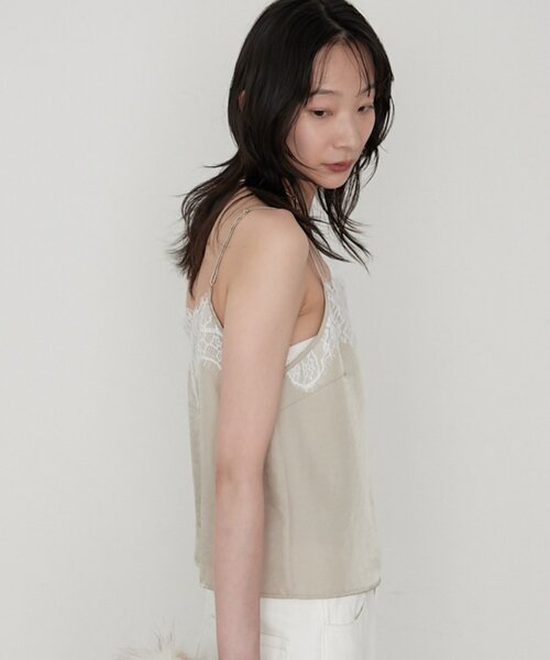 LOUNGEDRESS（ラウンジドレス）の「《セットアップ可/着映え》ショートレースキャミ（シャツ/ブラウス・レディース・ピンク/ブラック/ベージュ・FREE）」の22枚目の写真
