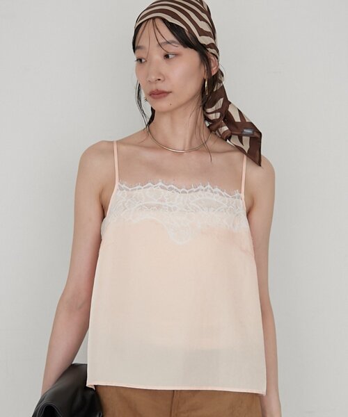 LOUNGEDRESS（ラウンジドレス）の「《セットアップ可/着映え》ショートレースキャミ（シャツ/ブラウス・レディース・ピンク/ブラック/ベージュ・FREE）」の5枚目の写真