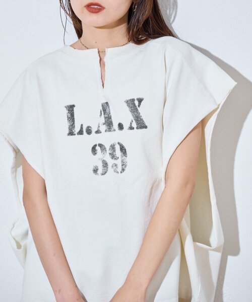 etsinta(エシンタ)の「【etsinta】カレッジレイヤードノースリtee(Tシャツ/カットソー・レディース・ライトグレー/オフホワイト・ONE SIZE)」の3枚目の写真