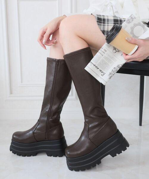 MAJESTIC LEGON（マジェスティックレゴン）の「トリプルソールストレッチロングブーツ（ブーツ・レディース・ブラウン/ブラック・SMALL/X-LARGE/LARGE/MEDIUM）」の4枚目の写真