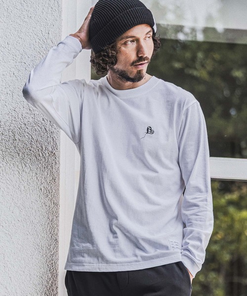 wjk reluxe(ダブルジェーケーリラックス)の「mlt5794- Heart Embroidered Long Sleeve T Shirt ロングスリーブTシャツ(WR26W-31)(Tシャツ/カットソー・メンズ・ホワイト/インディゴブルー/ブラック・XL/L/M/S)」の1枚目の写真