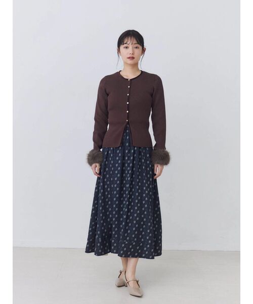 TONAL(トーナル)の「TLモノグラムギャザーフレアスカート(スカート・レディース・ブラック/ベージュ・MEDIUM/SMALL)」の19枚目の写真