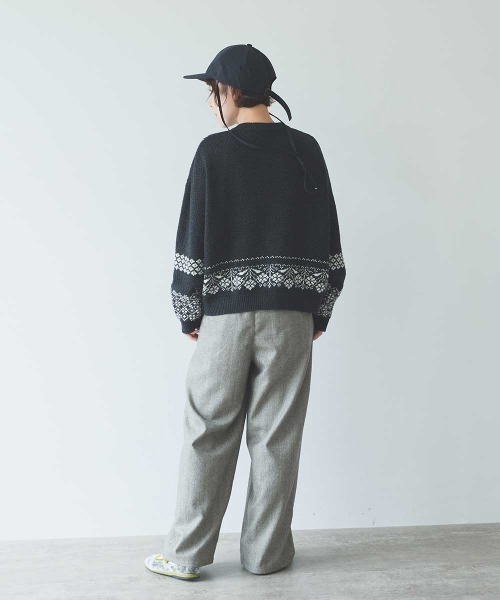 yuni(ユニ )の「W/Ny jacquard knit cardigan(ニット/セーター・レディース・ホワイト/チャコールグレー・FREE)」の5枚目の写真
