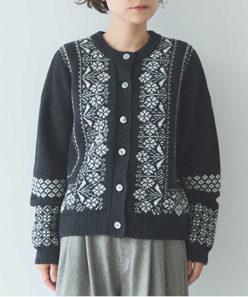 yuni(ユニ )の「W/Ny jacquard knit cardigan(ニット/セーター・レディース・ホワイト/チャコールグレー・FREE)」の10枚目の写真