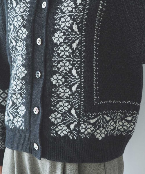 yuni(ユニ )の「W/Ny jacquard knit cardigan(ニット/セーター・レディース・ホワイト/チャコールグレー・FREE)」の17枚目の写真