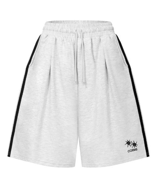 COIRIS(コイリス)の「A'GEM/9 × .kom 『COIRIS/コイリス』 EVRO SIDE TRACK LINE SWEAT HALF PANTS/EVROサイドラインハーフパンツ(スウェットパンツ・レディース・ブラック/ライトグレー・FREE)」の2枚目の写真