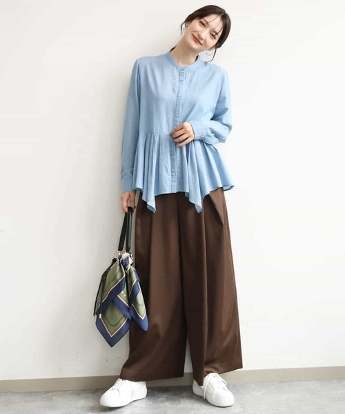 MK MICHEL KLEIN（エムケーミッシェルクラン）の「[洗える]シアーデニムイレヘムブラウス（シャツ/ブラウス・レディース・ライトブルー/ネイビー・38）」の6枚目の写真