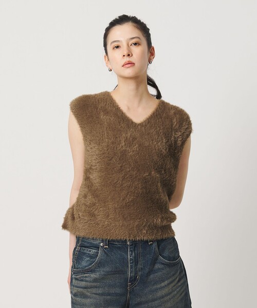BEAUTY&YOUTH UNITED ARROWS(ビューティーアンドユースユナイテッドアローズ)の「2WAY シャギーニットベスト(ベスト・レディース・ブラウン系/ライトグレー/オフホワイト・FREE)」の3枚目の写真