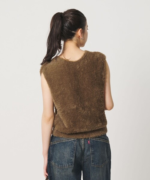 BEAUTY&YOUTH UNITED ARROWS(ビューティーアンドユースユナイテッドアローズ)の「2WAY シャギーニットベスト(ベスト・レディース・ブラウン系/ライトグレー/オフホワイト・FREE)」の5枚目の写真
