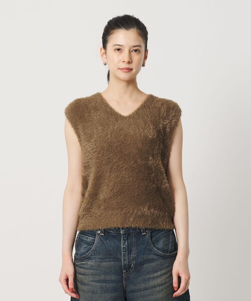 BEAUTY&YOUTH UNITED ARROWS(ビューティーアンドユースユナイテッドアローズ)の「2WAY シャギーニットベスト(ベスト・レディース・ブラウン系/ライトグレー/オフホワイト・FREE)」の6枚目の写真