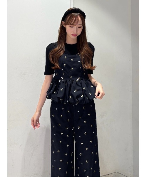 REDYAZEL(レディアゼル)の「【Fleur monogram Series】フルールモノグラムエンブロイダリーバルーンペプラムビスチェ(キャミソール・レディース・ベージュ/ネイビー/ライトグレー・FREE)」の16枚目の写真