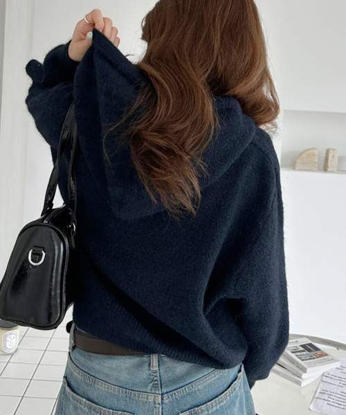 Ada.(エイダ)の「配色ドローコード付き モヘアライク パーカー(パーカー・レディース・チャコール/ネイビー/アイボリー・FREE)」の20枚目の写真