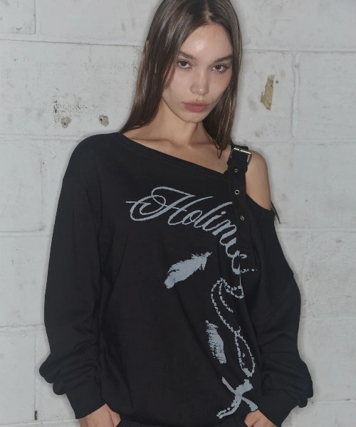 FANCY CLUB(ファンシークラブ)の「◇FANCYCLUB◇ブランド直輸入正規品/ワンショルダー バックル スウェットシャツ ONE-SHOULDER BUCKLE SWEATSHIRT(スウェット・レディース・ブラック/グレー・FREE)」の4枚目の写真
