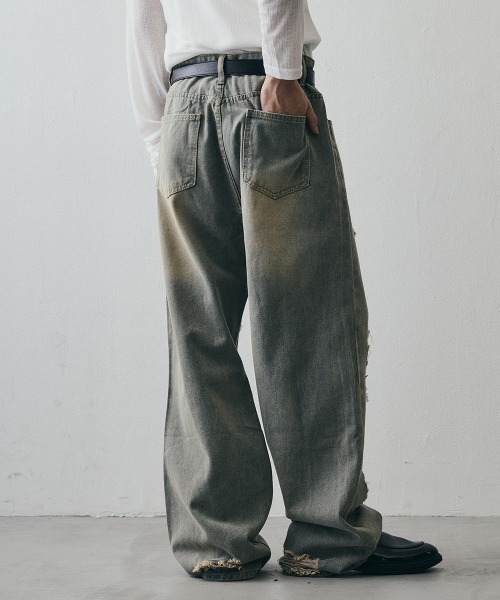Shoowtime(ショウタイム)の「Vintage-Faded Distressed Baggy Jeans / ヴィンテージフェード ダメージバギーデニムパンツ(デニムパンツ・メンズ・ライトブルー・MEDIUM/X-LARGE/LARGE)」の12枚目の写真