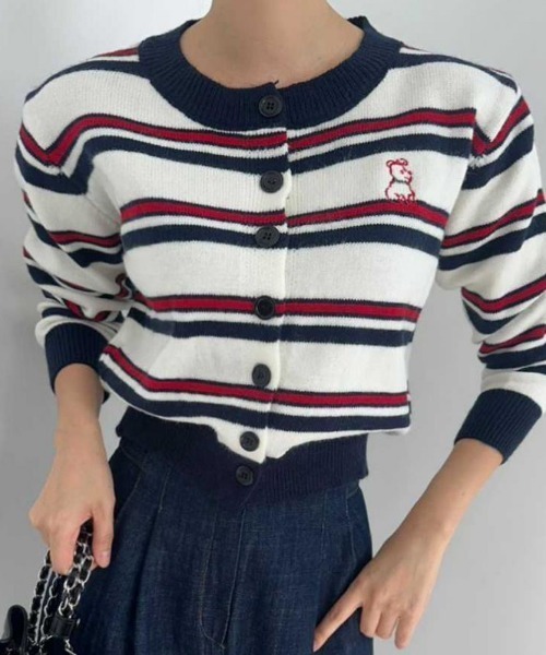 NANEA(ナネア)の「ワンポイント刺繍ボーダーニットカーディガン(カーディガン/ボレロ・レディース・ブルー/グレー/ライトグレー・フリー)」の6枚目の写真