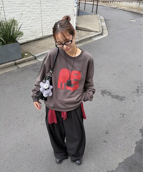 CIAOPANIC TYPY(チャオパニックティピー)の「【ZOZO限定】【UNISEX】ニュアンスロゴスウェット(スウェット・レディース・チャコールグレー/ネイビー/ブラウン/グレー・MEDIUM/LARGE)」の5枚目の写真