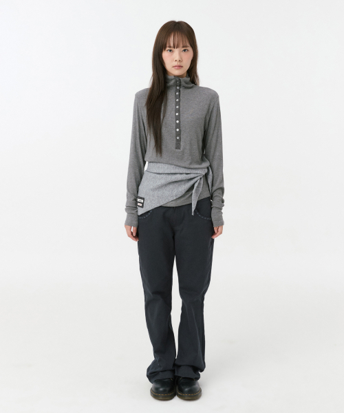 OHESHIO(オヘシオ)の「BUTTON スリム ロングスリーブ、チャコール(Tシャツ/カットソー・レディース・その他・FREE)」の5枚目の写真