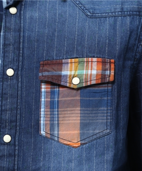 Desigual(デシグアル)の「「Desigual/デシグアル」メンズインディゴシャツ(シャツ/ブラウス・メンズ・ブルー・MEDIUM/SMALL/LARGE/X-LARGE/XX-LARGE)」の7枚目の写真