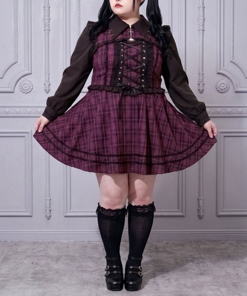 DearMyLoveWhip(ディアマイラブホイップ)の「ピアス風十字架ファスナーレースアップワンピース(ワンピース・レディース・ブラック/パープル/ネイビー・5L/6L/4L)」の1枚目の写真