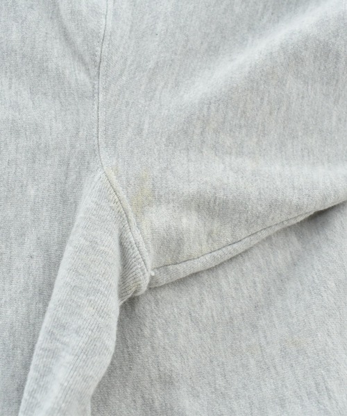 Champion(チャンピオン)の「【USED】Y2K Champion "HOLY CROSS" リバースウィーブ スウェット(スウェット・メンズ・グレー・XX-LARGE)」の5枚目の写真