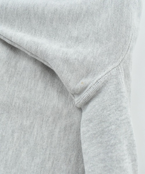 Champion(チャンピオン)の「【USED】Y2K Champion "HOLY CROSS" リバースウィーブ スウェット(スウェット・メンズ・グレー・XX-LARGE)」の6枚目の写真