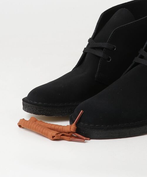 SHIPS（シップス）の「CLARKS:DESERT BOOT（ブーツ・メンズ・ブラック/ベージュ・8.5/7/7.5/8/9/6.5）」の3枚目の写真