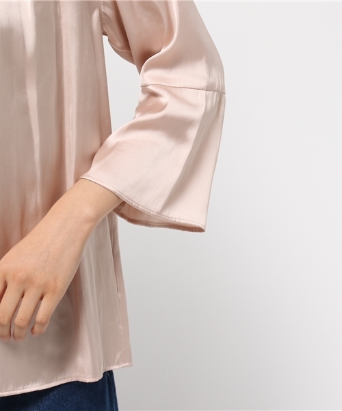 N.（N. Natural Beauty Basic）（エヌエヌナチュラルビューティーベーシック）の「モイストサテンスキッパーブラウス（シャツ/ブラウス・レディース・ブラウン/ピンク/ホワイト・MEDIUM）」の8枚目の写真