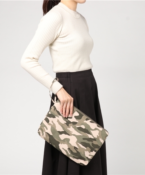 LuuNa（ルーナ）の「カモフラ クラッチバッグ バッグインバッグ（クラッチバッグ・レディース・カーキ/ベージュ・FREE）」の8枚目の写真
