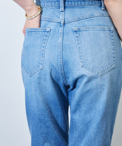 STUDIOUS（ステュディオス）の「ハイライズテーパードデニム（デニムパンツ・レディース・ネイビー/サックスブルー・1/2/0）」の5枚目の写真