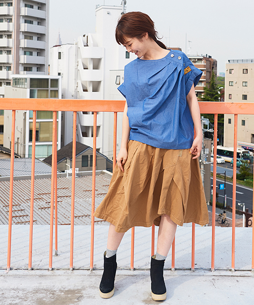 mercibeaucoup,(メルシーボークー)の「S 【別注】うすダン(シャツ/ブラウス・レディース・ブルー・01)」の6枚目の写真