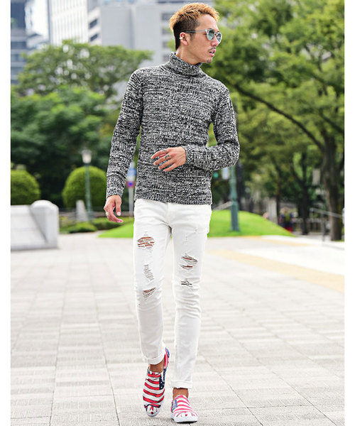 DIVINER（ディヴァイナー）の「リブタートルネックニット セーター（ニット/セーター・メンズ・ブラック系その他3/オフホワイト/ブラック系その他/グレー系その他/ブルー系その他/ブラック系その他2/ブラック・L/XL）」の10枚目の写真