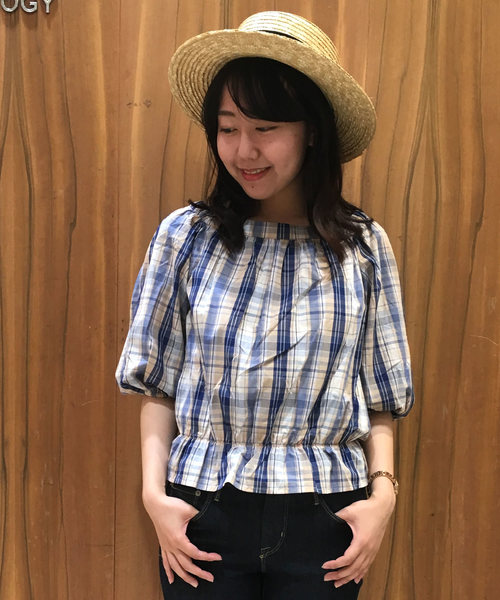 earth music&ecology（アースミュージックアンドエコロジー）の「・マドラスオフショルプルオーバー ●（シャツ/ブラウス・レディース・ベージュ/サックスブルー/ラベンダー/ピンク・FREE）」の16枚目の写真