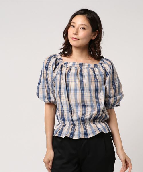 earth music&ecology（アースミュージックアンドエコロジー）の「・マドラスオフショルプルオーバー ●（シャツ/ブラウス・レディース・ベージュ/サックスブルー/ラベンダー/ピンク・FREE）」の14枚目の写真