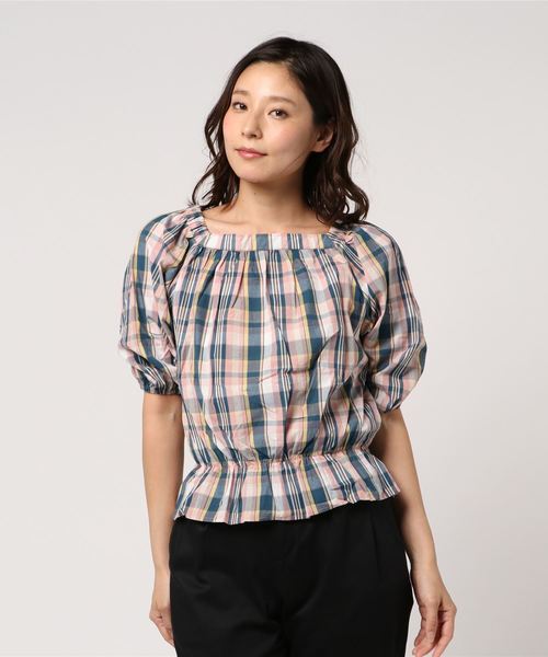 earth music&ecology（アースミュージックアンドエコロジー）の「・マドラスオフショルプルオーバー ●（シャツ/ブラウス・レディース・ベージュ/サックスブルー/ラベンダー/ピンク・FREE）」の18枚目の写真