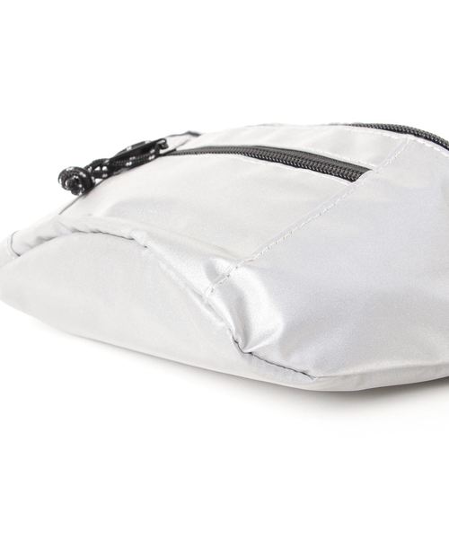 WEGO（ウィゴー）の「WEGO/ミニマムウエストバッグ（ボディバッグ/ウエストポーチ・メンズ・ホワイト/ブラック/パープル/レッド/ピンク/イエロー/ブルー/その他1/キャメル/シルバー/その他2・FREE）」の15枚目の写真