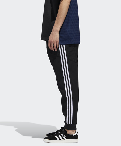 adidas × McDonalds リバーシブル トラック パンツ adidas（アディダス）の「リバーシブル トラックパンツ [2020