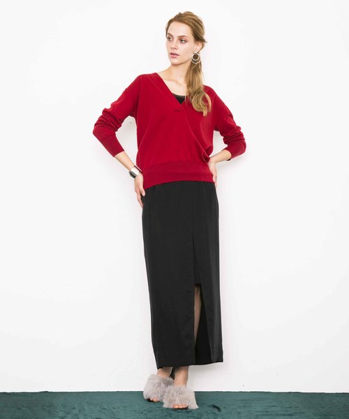 city（シティ）の「【CITY】ウールストレッチ Vネックプルオーバー（ニット/セーター・レディース・ブラック/キャメル/レッド・1）」の8枚目の写真