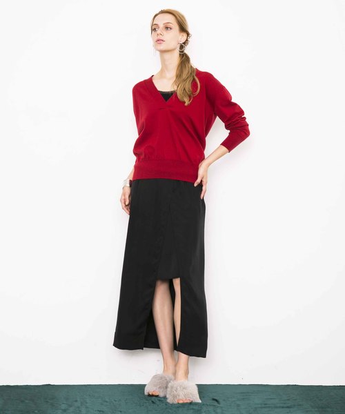 city（シティ）の「【CITY】ウールストレッチ Vネックプルオーバー（ニット/セーター・レディース・ブラック/キャメル/レッド・1）」の9枚目の写真