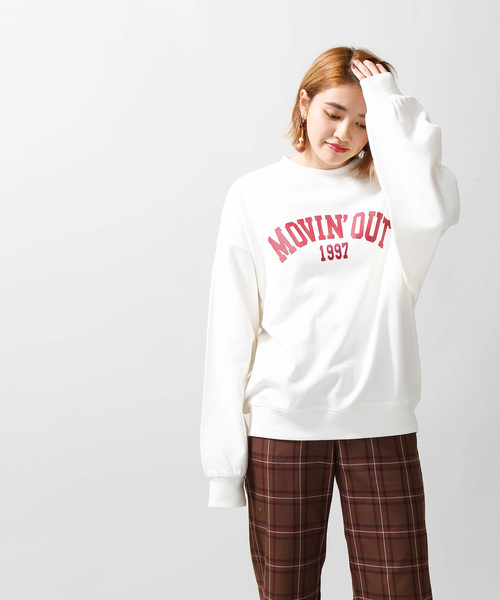 WEGO(ウィゴー)の「WEGO/カレッジロゴプリントスウェット(スウェット・レディース・ベージュ/ネイビー/オフホワイト/ピンク・FREE)」の13枚目の写真