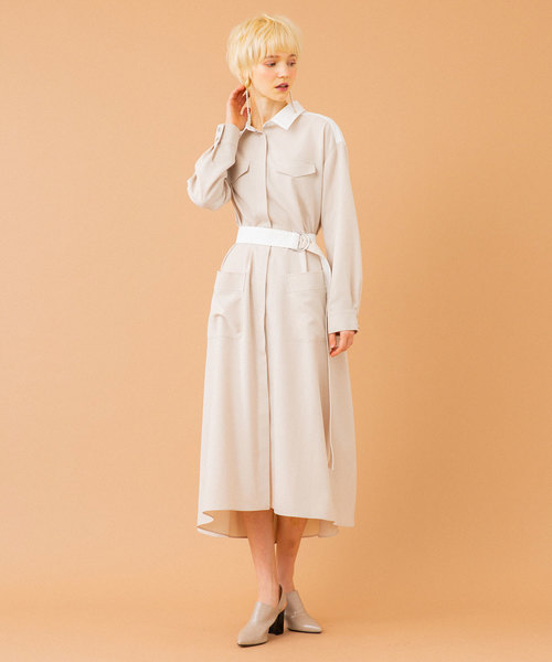 UNITED TOKYO（ユナイテッドトウキョウ）の「アシンメトリーシャツワンピース（ワンピース・レディース・ライトベージュ/ネイビー/ブルー・1）」の9枚目の写真