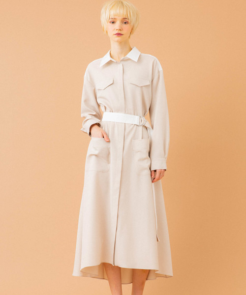UNITED TOKYO（ユナイテッドトウキョウ）の「アシンメトリーシャツワンピース（ワンピース・レディース・ライトベージュ/ネイビー/ブルー・1）」の4枚目の写真