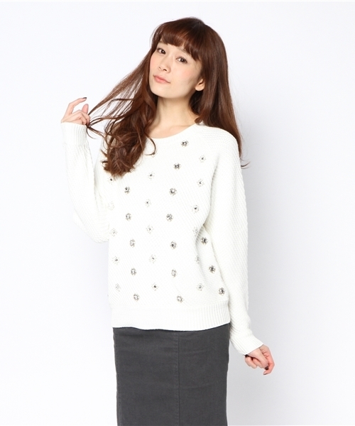 Another Edition(アナザーエディション)の「■AE ビジューシシュウ PO(ニット/セーター・レディース・ホワイト/ナチュラル/ライム・フリー)」の10枚目の写真