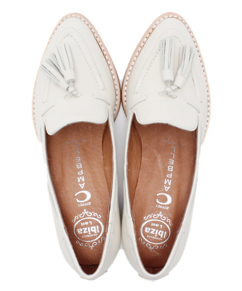 Jeffrey Campbell（ジェフリーキャンベル）の「タッセル付オックスフォードパンプス（パンプス・レディース・アイボリー/ブラック・36/37/38/35/39）」の10枚目の写真