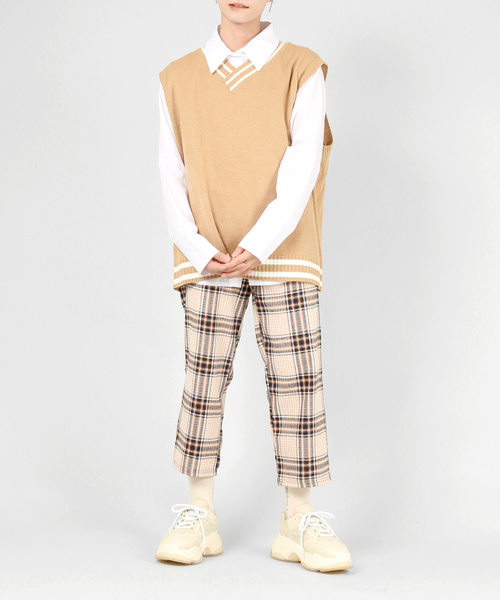 DING（ディング）の「DING/2ラインビッグニットベスト（ベスト・レディース・ブラック/オフホワイト/ベージュ・FREE）」の13枚目の写真