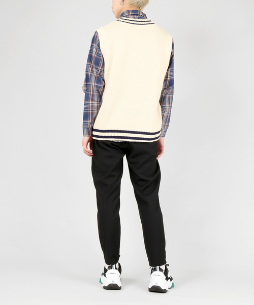 DING（ディング）の「DING/2ラインビッグニットベスト（ベスト・レディース・ブラック/オフホワイト/ベージュ・FREE）」の11枚目の写真