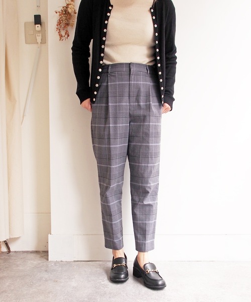 byあしながおじさん（バイアシナガオジサン）の「モカビットローファー　-8710251（ローファー・レディース・ブラック/アイボリー/カーキ/ブラウン/グリーン/ライトブラウン/ダークブラウン/ピンク/オフホワイト/チョコ/グレイッシュベージュ・22.5cm/23.0cm/23.5cm/24.0cm/24.5cm）」の16枚目の写真