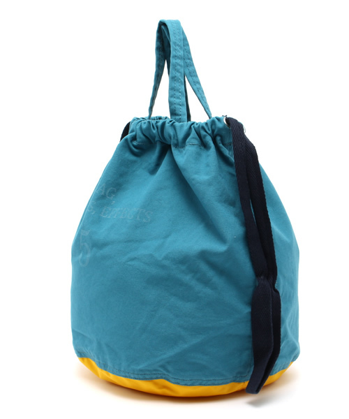 BEAMS BOY（ビームスボーイ）の「Napron / POUCH（ハンドバッグ・レディース・レッド/ブルー・ONE SIZE）」の5枚目の写真